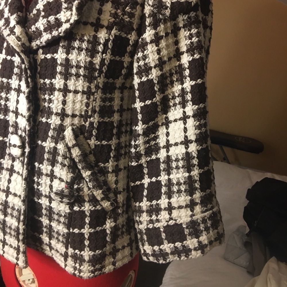 Jacket - Picture 4 of 8